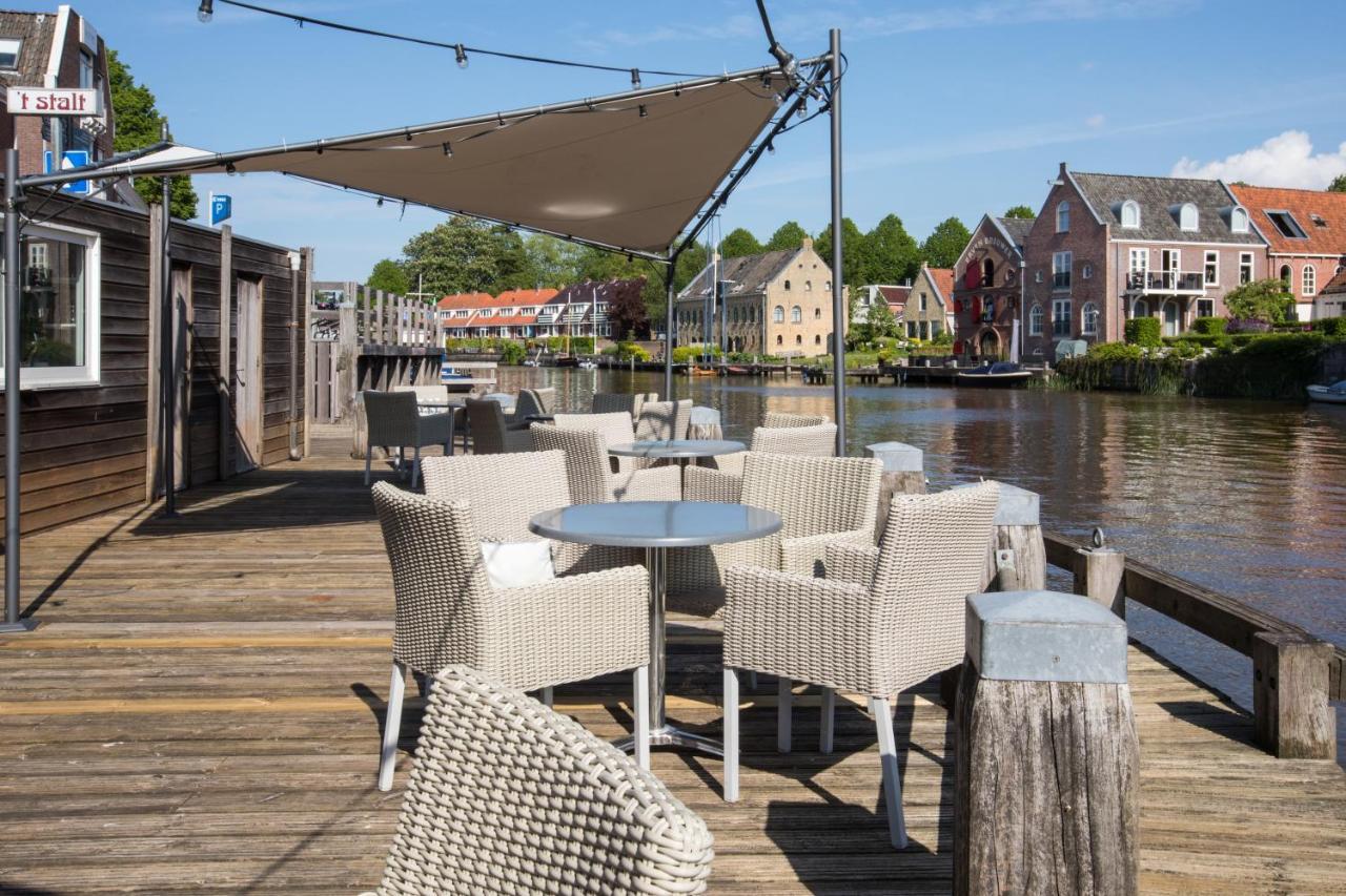 Hotel Cafe Restaurant De Posthoorn Dokkum Exterior photo